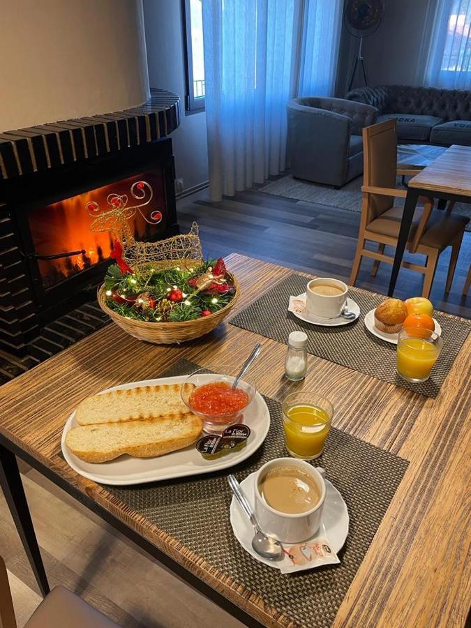 La Casita De El Cuervo Bed & Breakfast Ngoại thất bức ảnh